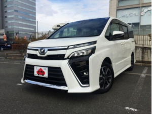2017 TOYOTA VOXY 2.0 ZS