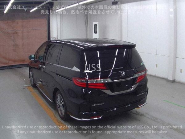 2018 HONDA ODYSSEY 2.4 ABSOLUTE HONDA SENSING - Image 4