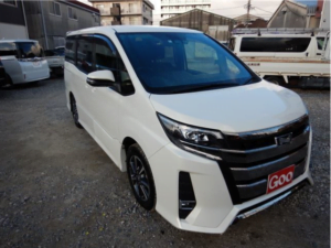 2018 TOYOTA NOAH 2.0 SI