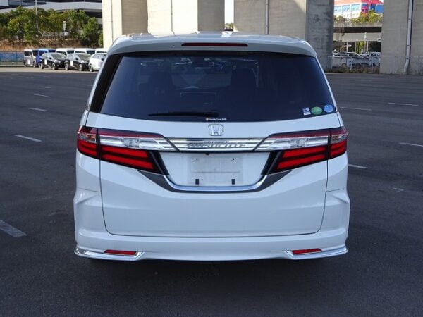 2017 HONDA ODYSSEY 2.4 ABSOLUTE - Image 8
