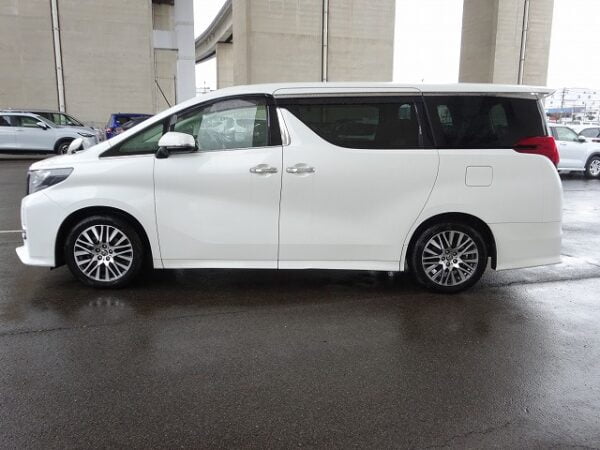 2017 TOYOTA ALPHARD 2.5 SC - Image 7