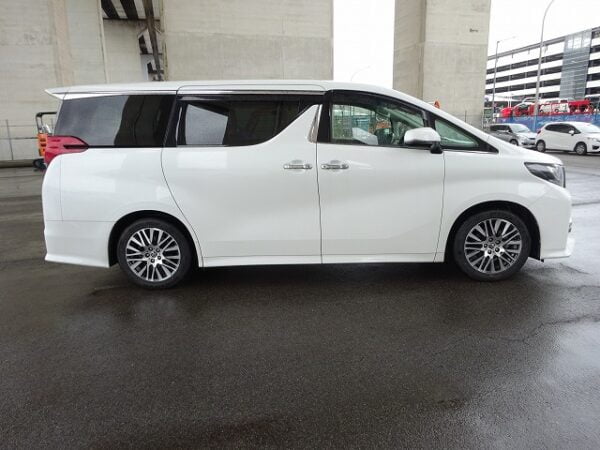 2017 TOYOTA ALPHARD 2.5 SC - Image 11